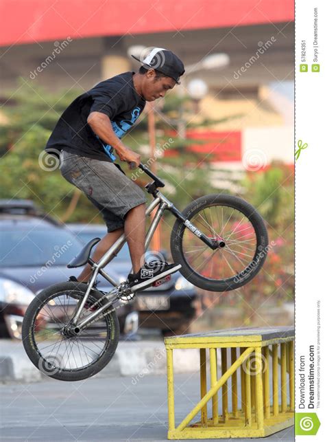 Apa itu indonesia virtual bike? Bmx editorial photo. Image of hurdles, freestyler, java ...