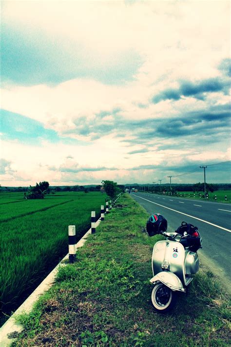 Vespa indonesia motorbikes scooter wallpaper | AllWallpaper.in #3998