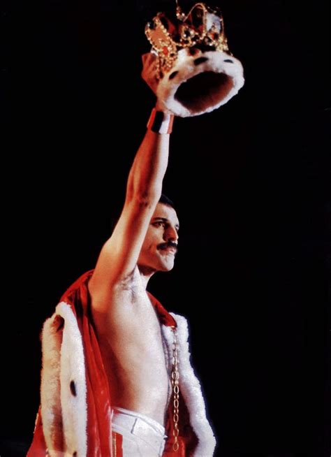 Freddie Mercury S Most Iconic Moments In Photos Artofit