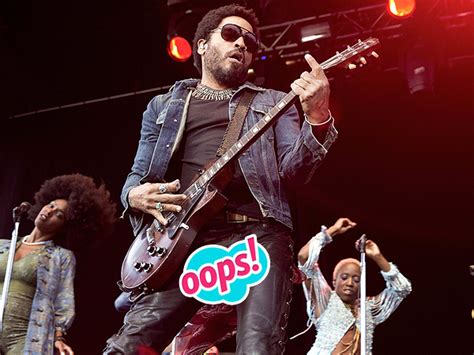 Lenny Kravitz Rips Leather Pants On Stage Accidentally Exposes Himself