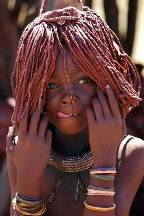 Chica De La Tribu Himba Norte De Namibia Tribus Africanas Africanas