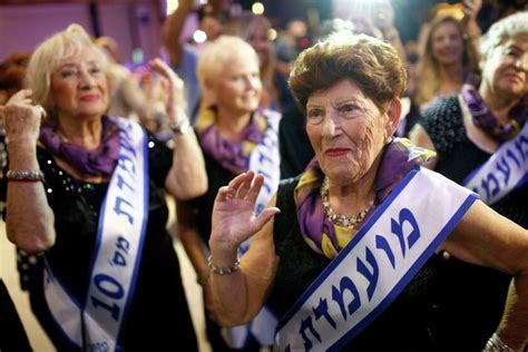 Holocaust Survivors Walk The Red Carpet In Israel Beauty Pageant