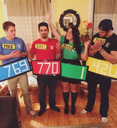 19 Cheap And Easy Diy Group Costumes For Halloween Easy Halloween
