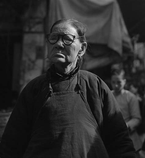 Fan Hos Fantastic Black And White Street Photographs Of 1950s Hong