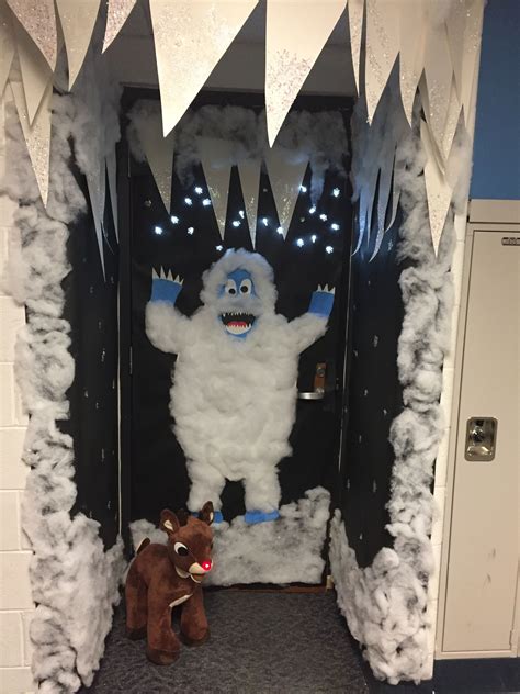 Christmas Door Abominable Snowman  battery powered snow flake light