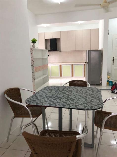 Platinum hill pv2, setapak description accommodation location for your own safety and security, please visit the room you intend to rent before signing an agreement or paying any deposits, verify the identities of the agent and property owner, and defer any payments until the day. PV3 Condo (FEMALE Only) Rooms @ LRT Taman Melati - Roomz.asia