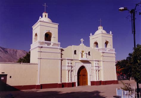 Prelatura De Caravelí Templo De La Virgen Del Buen Paso