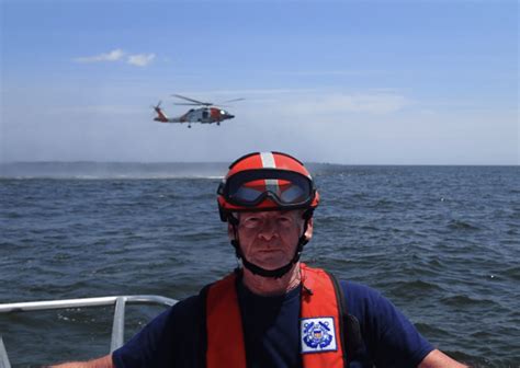 Coast Guard Auxiliary Welcomes New Flotilla Commander And Staff Obx Today