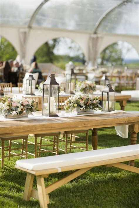 It is one of the most basic of picnic tables but is very sturdy and will last for thanks for the ideas from your page…i was able to build a wheelbarrow and bbq table for mum just in time for mothers day…. Oheka Castle Wedding from Mel Barlow + DM Events | Picnic ...