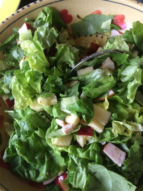 Dit lijkt me leuk ter afwisseling, recept couscous salade met gerookte kip. Heerlijke salade met gerookte kip,appel. | Gerookte kip ...