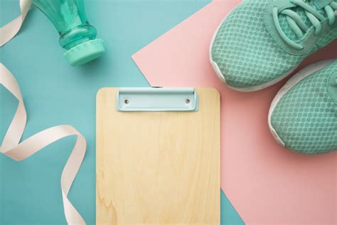 The great collection of fitness background images for desktop, laptop and mobiles. Fitness elements on blue and pink background Photo | Free ...