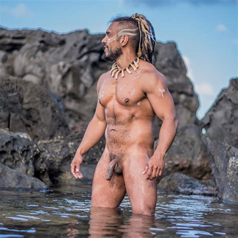 Rapa Nui Male Performer Hot Sex Picture