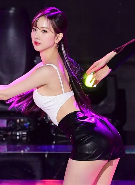 The Kpopalypse 2022 Objectification Survey Results Part 2 Of 4 Best Female And Male Asses In K