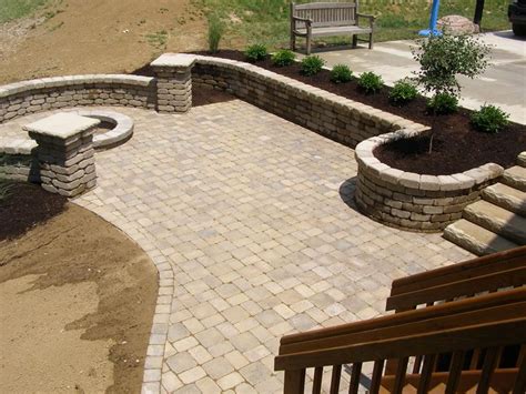 We hired jd's paving stones to design and construct our backyard patio. 26 Awesome Stone Patio Designs for Your Home - Page 2 of 5