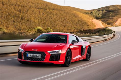 Everything You Want 2017 Audi R8 V10 And V10 Plus Review Automobile