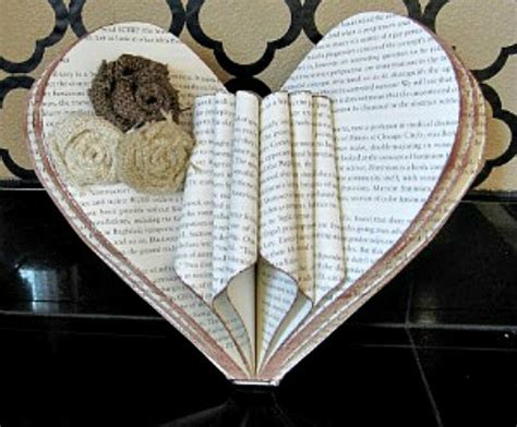 53 Creative Craft Ideas Using Book Pages Feltmagnet