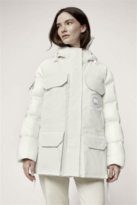 the standard expedition parka for women canada goose®