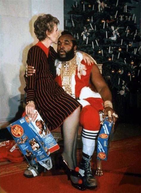 1984 Nancy Reagan Kissing Mister Ts Head Nancy Reagan Reagan Silly Photos