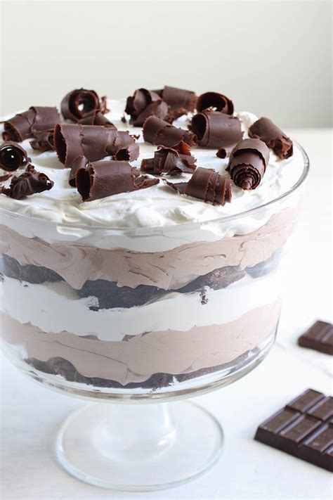 1 55+ easy dinner recipes for busy weeknights everybody understands the stuggle of getting dinner on the table after a long day. 11 Best Holiday Trifle Recipes - Pretty My Party - Party Ideas