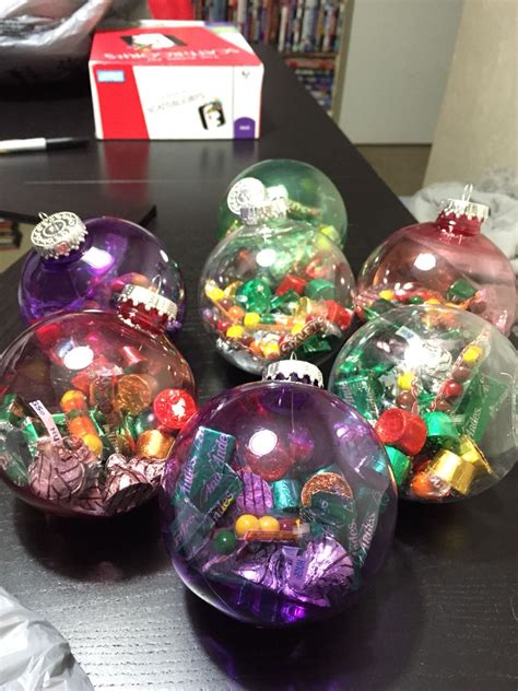 What are the best gifts for coworkers. Really cute & cheap treat bag idea. Great for coworkers ...