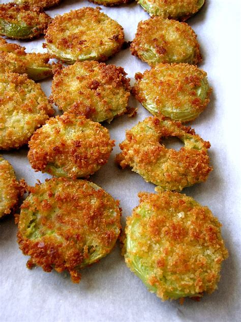 All green tomatoes won't have the same flavor as each variety has it's own nuances. Crispy Fried Green Tomatoes - Rants From My Crazy Kitchen