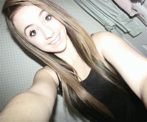 What does the phrase "average looking woman" mean to you? • /r/AskWomen