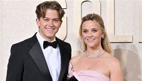 Reese Witherspoon Graces The Golden Globes Red Carpet With Her Son