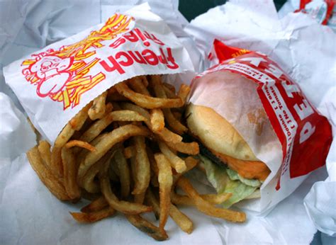 See 14,01,276 tripadvisor traveller reviews of 13,434 new york city restaurants and search by cuisine, price, location, and more. The Best Fast Food Burger In NYC - Petey's Burger ...