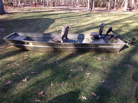 12 Tracker Jon Boat For Sale In Manteno Illinois Classified