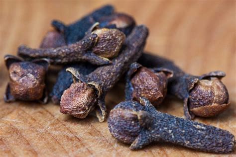 Benefits Of Cloves A Natural Remedy For Tooth Pain The Healthy