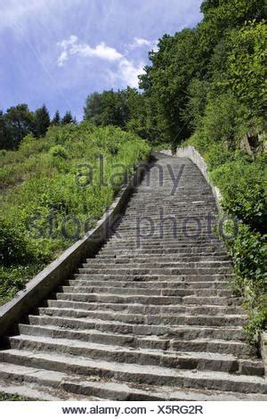 Koncentracijsko taborišče mauthausen ljubelj kz mauthausen loibl süd. Der Tod schmale Treppe zu den Steinbruch in das KZ ...