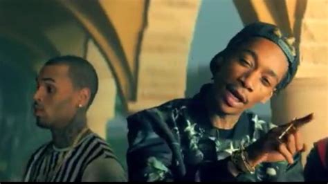 We would like to show you a description here but the site won't allow us. Wiz khalifa and Chris brown