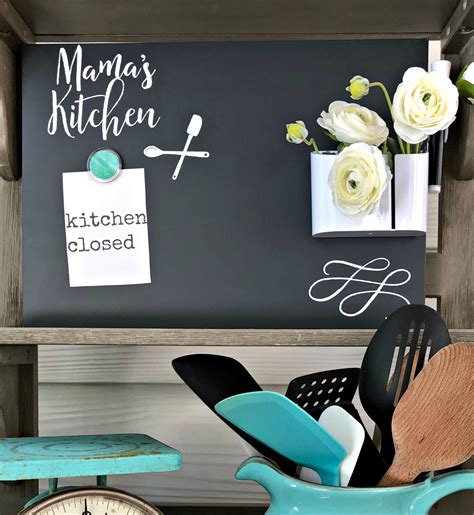 Chalkboard art for the kitchen! Mama will love it! Fast and easy
