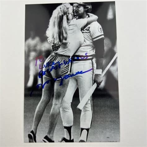 Morganna The Kissing Bandit Authentic Hand Signed Autograph X Photo