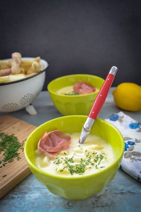 Spargelcremesuppe aus Schalen Omas Rezept Klassiker