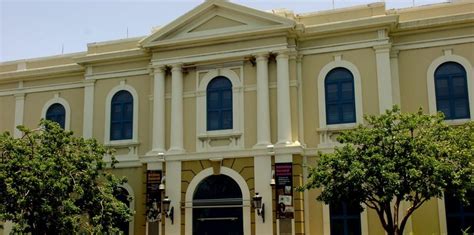 Soy máster muñoz y he ayudado a miles de profesionales y empresas a crecer exponencialmente. EI Instituto de Cultura Puertorriqueña convoca al "Archivo ...