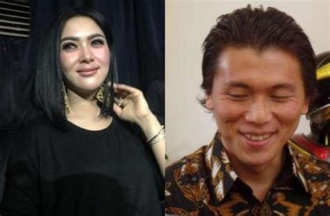 Jun 08, 2021 · syahrini traktir hotman paris short ribs hingga angel hair pasta enak foto: Bukan Editan, Reino Barack Beri Tanda Cinta ke Syahrini - MataMata.com