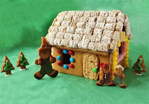 Hansel And Gretels Gingerbread Cottage Alisons Wonderland Recipes