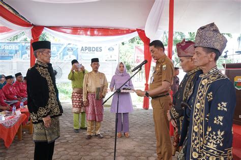 Bachyuni Hadiri Pengukuhan Pemangku Adat Desa Mekar Jaya LAMAN JAMBI