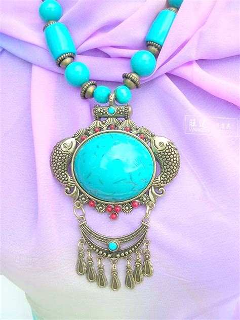 Tibetan Turquoise Necklace005closeup