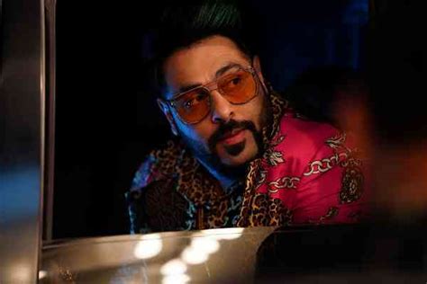 Khandaani Shafakhana Movie Review Badshah Is The Best Thing About This