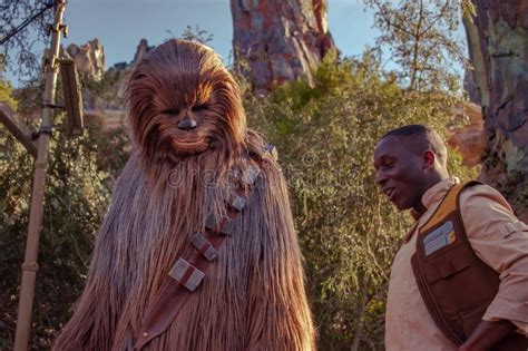 Chewbacca E Personaggio Di Star Wars Galaxys Edge Di Hollywood Studios