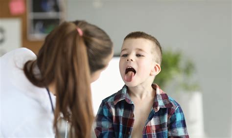 Тонзиллит у детей причины симптомы и лечение