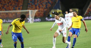 توفى مهاجم غانا السابق ونادي الزمالك، جونيور أجوجو عن عمر يناهز الـ 40 عامًا، وهو ما أكده موقع غانا سوكر نت. الزمالك يحسم قمة "ولاد العم" أمام الإسماعيلي بهدفي أوباما وساسى.. صور - اليوم السابع