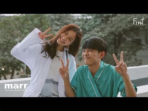 ต้นสังกัด สั่งพักงาน เฟิร์ส อนุวัฒน์ เซ่นปมมือลั่นโพสต์คลิปติดเรทของตัวเอง ด้านเจ้าตัวยอมรับผิด ขอโทษทุกฝ่ายก่อนปิดไอจีทันที คอร์ดเพลง คลั่งรัก First Anuwat เฟิร์ส อนุวัฒน์ # mechords
