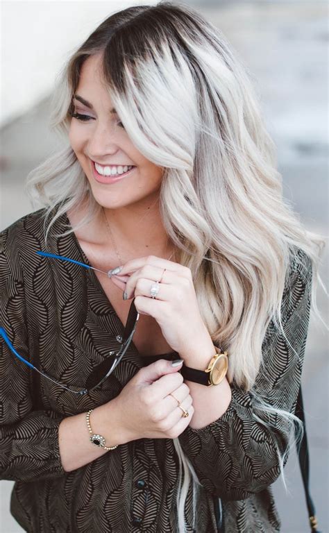 How to remove brass from blonde hair: 5 pictures that will make you love dark roots & blonde ...