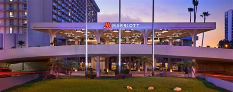 Hotels In Los Angeles Near Lax Los Angeles Airport Marriott