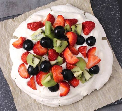 Pavlova is a meringue based cake with a crisp and crunchy crust and a soft and marshmallowy inside, topped with whipped cream and fresh fruit. Pavlova With Meringue Powder - Custard Powder Pavlova Butcher Baker Baby : Just add queen ...
