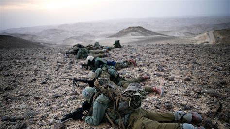 Jul 15, 2005 · אף שעלות שכרו של יבין נחשבת גבוהה יחסית לערוץ הממלכתי, מגיש הטלוויזיה הוותיק לא יצב בראש רשימת המשתכרים של מגישי החדשות בישראל. Zayn Blog: משכורת לוחם