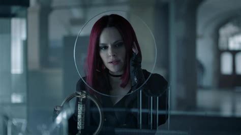 12 monkeys (tv series) is owned by syfy. 12 Monkeys - The End & Ouroboros & RPM - Review